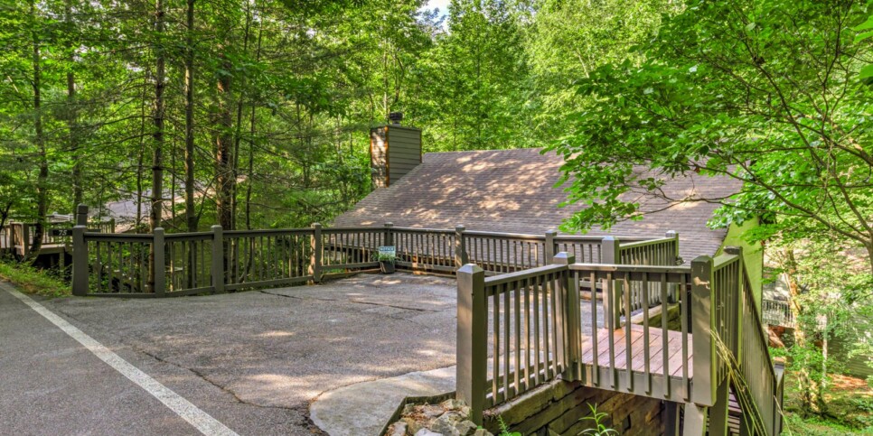 big canoe hibernation station exterior