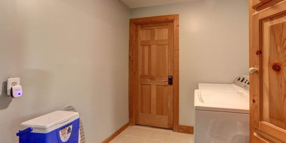 big-canoe-hidden-haven-laundry-1