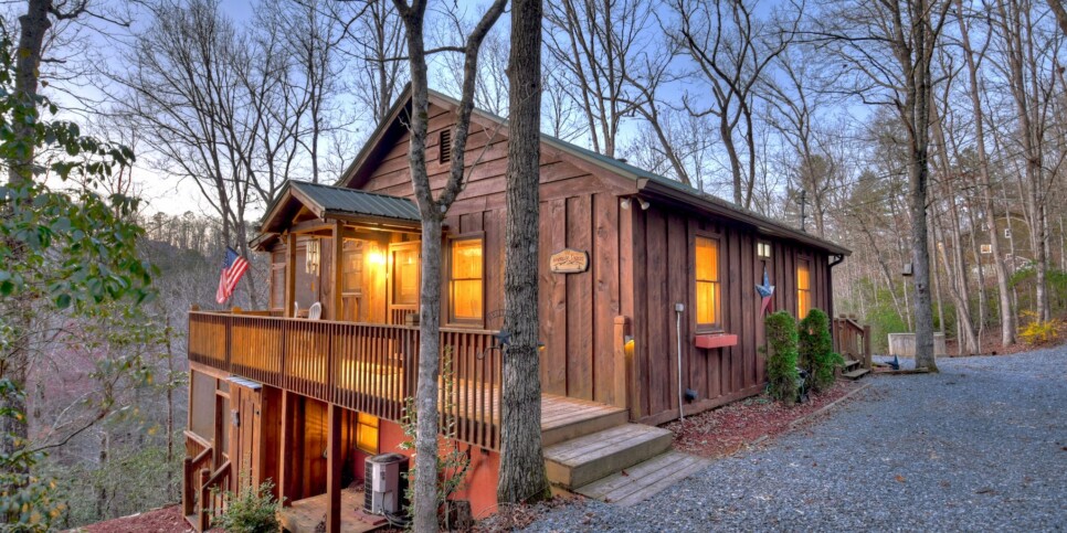 big-canoe-cabin-american-dream-exterior-1