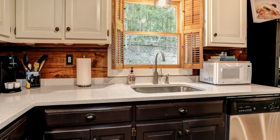 Big Canoe - Respite - Kitchen