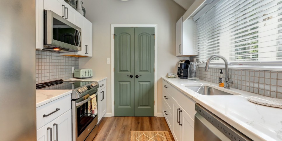 Big Canoe - Condo - Creek View Villa - Kitchen