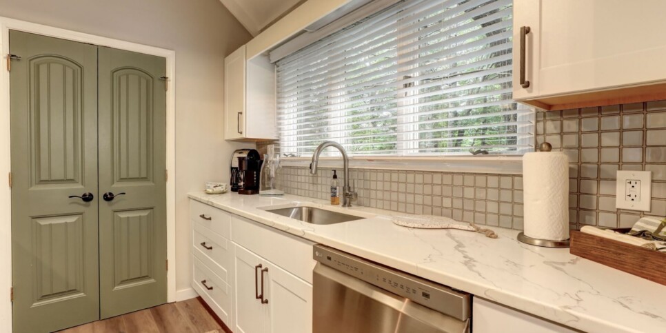 Big Canoe - Condo - Creek View Villa - Kitchen