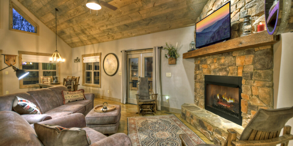 blairsville holly berry hill living room