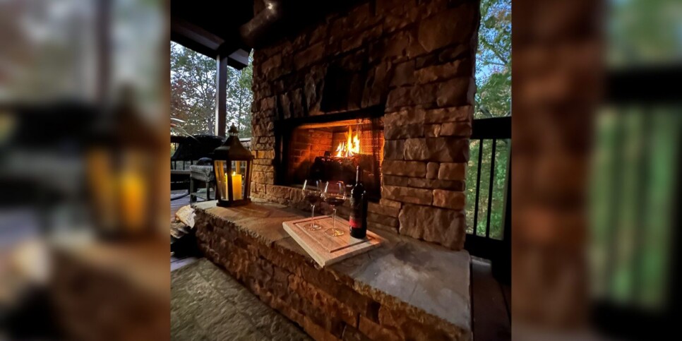 Blue Ridge Cabin - 5 O'clock Somewhere - Exterior
