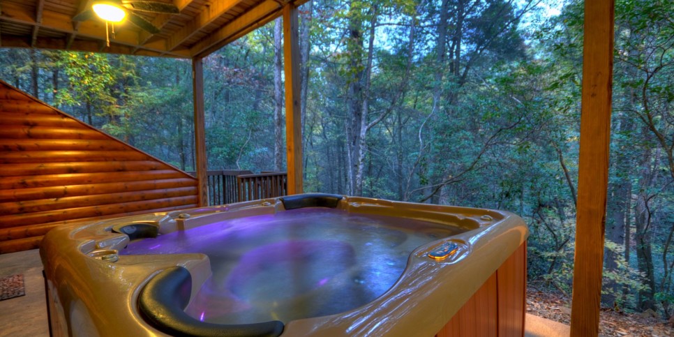 Blue Ridge - Castle Creek - Exterior