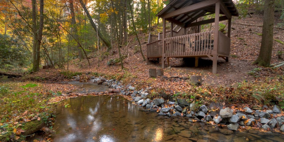 Blue Ridge - Castle Creek - Exterior