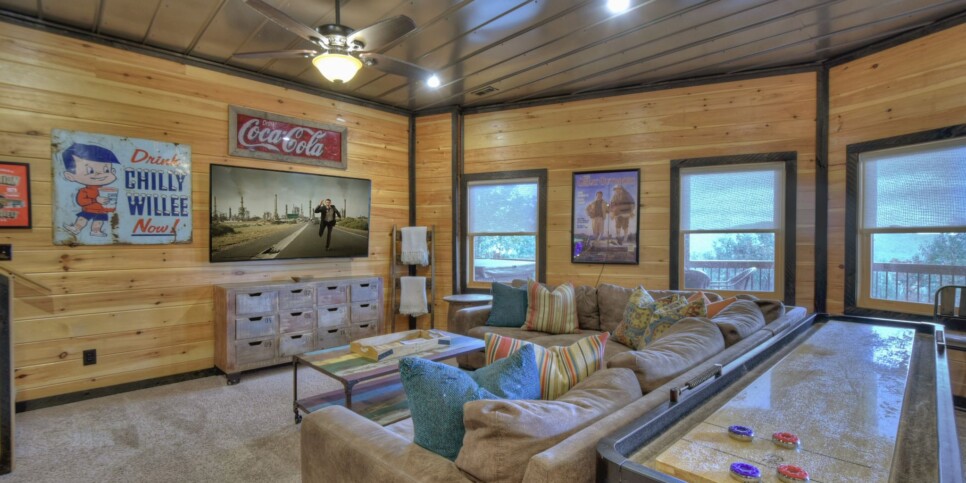 blue-ridge-cabin-skyfall-rec-room-26