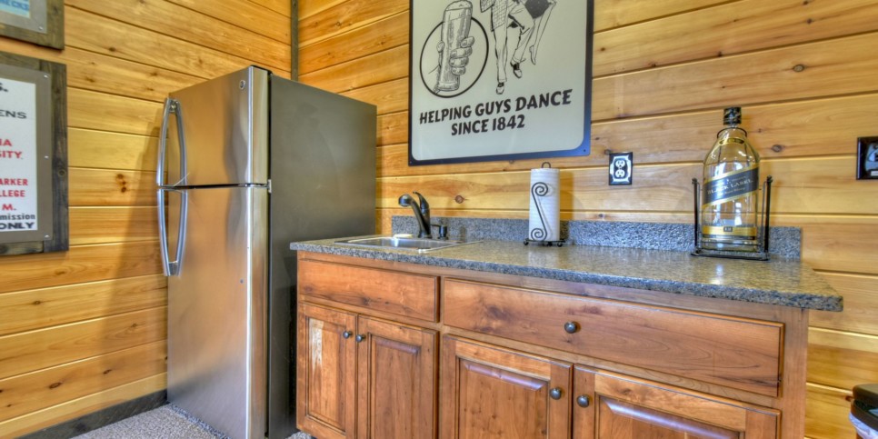 Blue Ridge Cabin - Skyfall - Rec Room