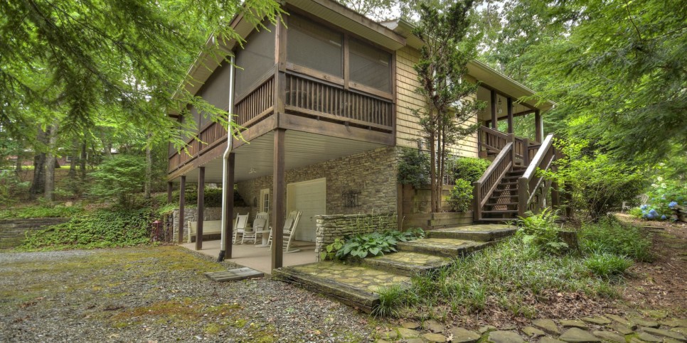 Blue Ridge Cabin - Southern Living Cottage - Exterior