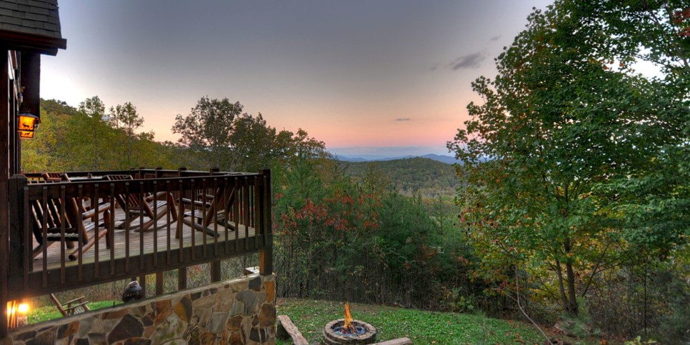 Blue Ridge Cabin - The View - Exterior