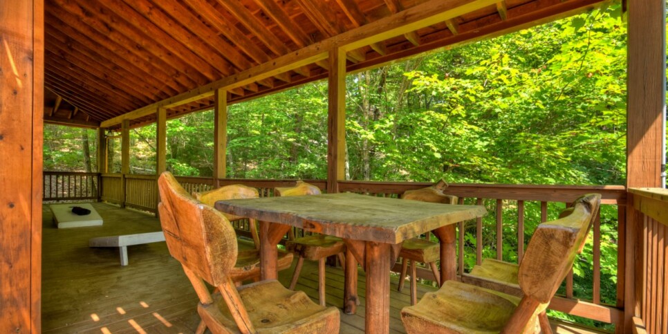 Blue Ridge - Almost Heaven - Exterior