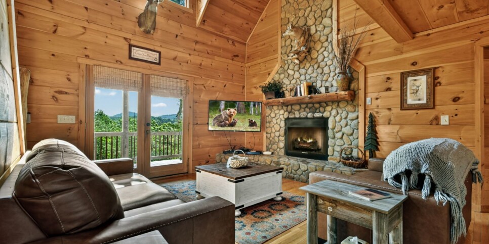 Blue Ridge - Almost Heaven - Living Room