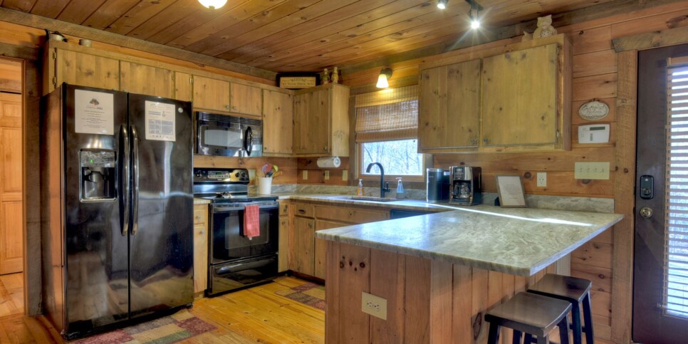 Blue Ridge - Castle Creek - Kitchen