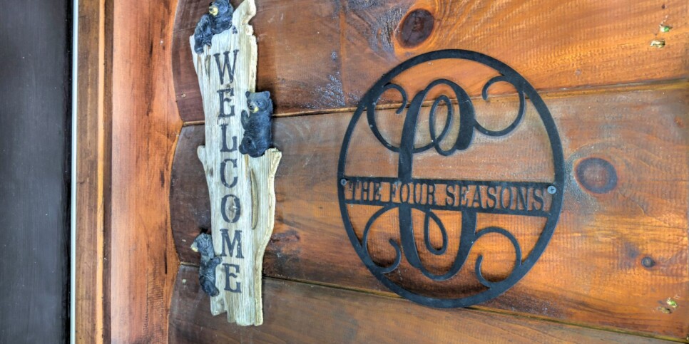 Blue Ridge - Four Seasons - Exterior