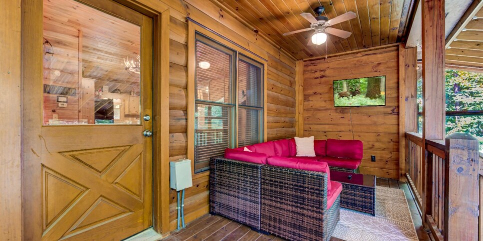 Blue Ridge - Four Seasons - Exterior