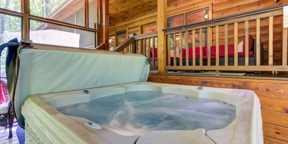 Blue Ridge - Four Seasons - Exterior