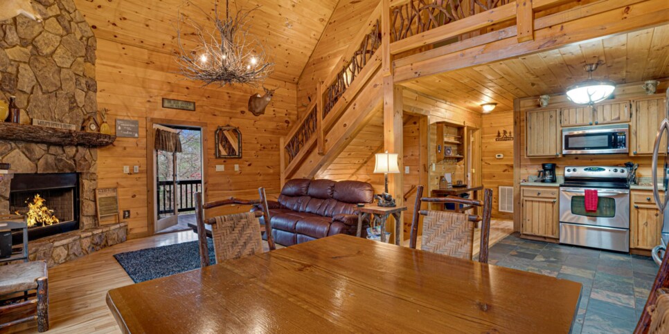 Blue Ridge - Mountain Therapy - Kitchen