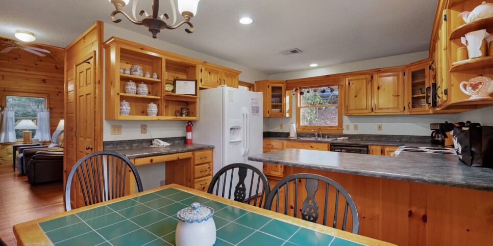 Blue Ridge - Peaceful Living - Kitchen
