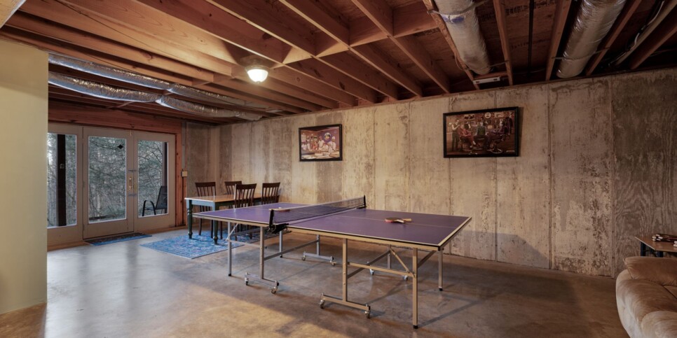 Blue Ridge - Peaceful Living - Rec Room