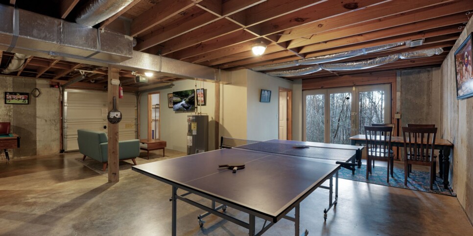 Blue Ridge - Peaceful Living - Rec Room