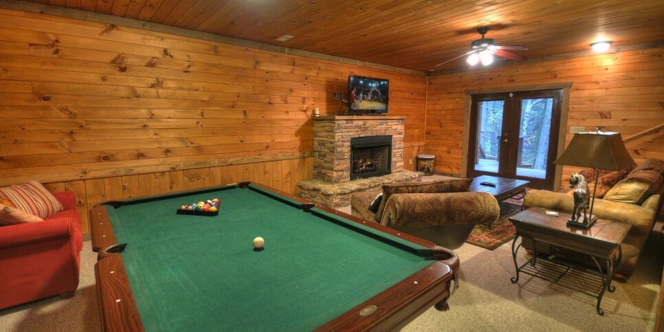 Blue Ridge Cabin - Castle Creek - Rec Room