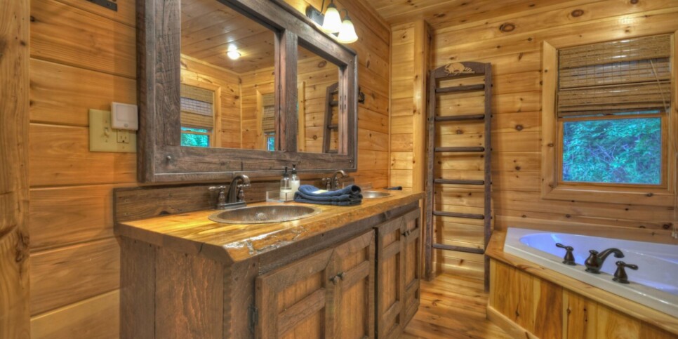 eagles-landing-gacfy-bathroom-1