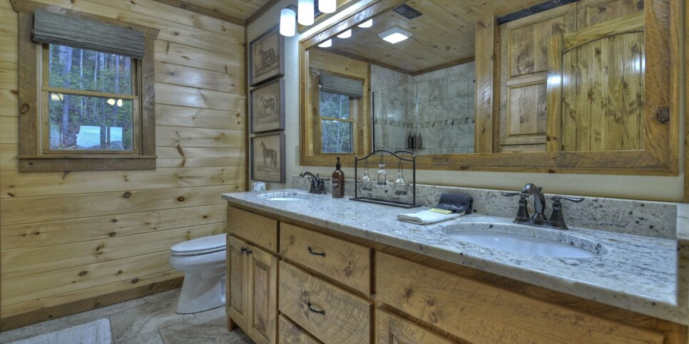 georgia-a-starry-night-bathroom-4