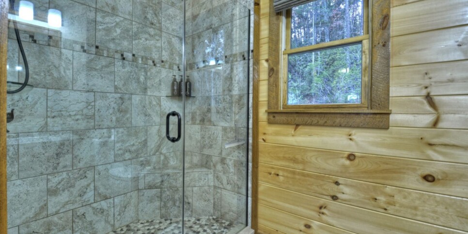 georgia-a-starry-night-bathroom-5