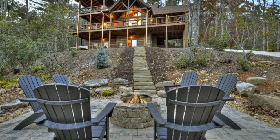 georgia-a-starry-night-exterior-14