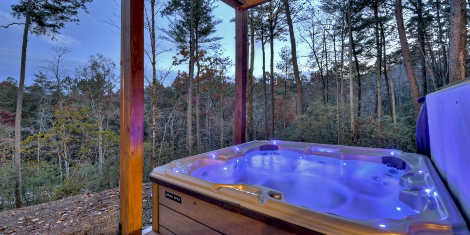 georgia-a-starry-night-exterior-15