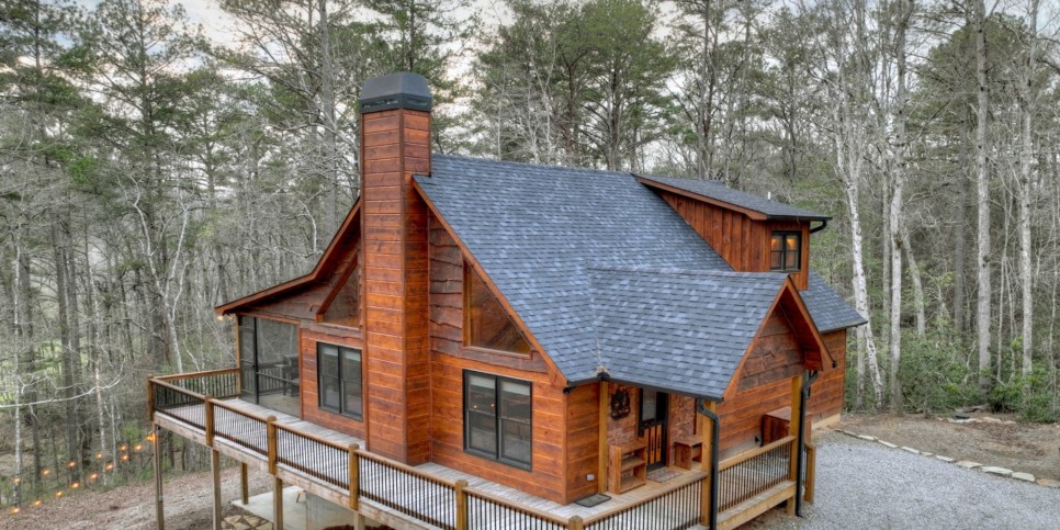 Mineral Bluff - S'mores Cabin - Exterior