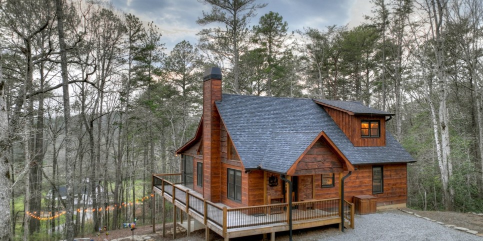 Mineral Bluff - S'mores Cabin - Exterior