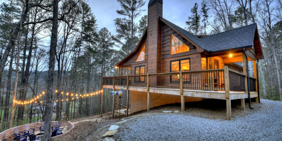 Mineral Bluff - S'mores Cabin - Exterior