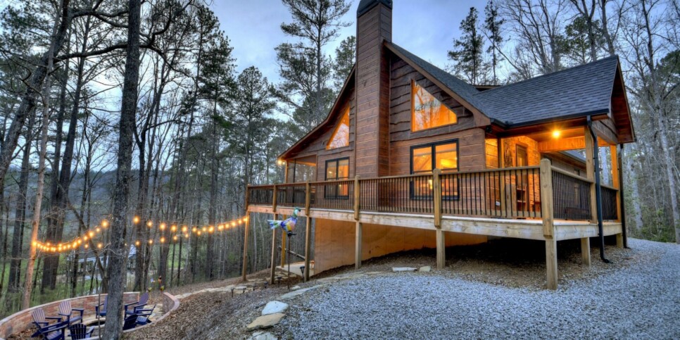 Mineral Bluff - S'mores Cabin - Exterior