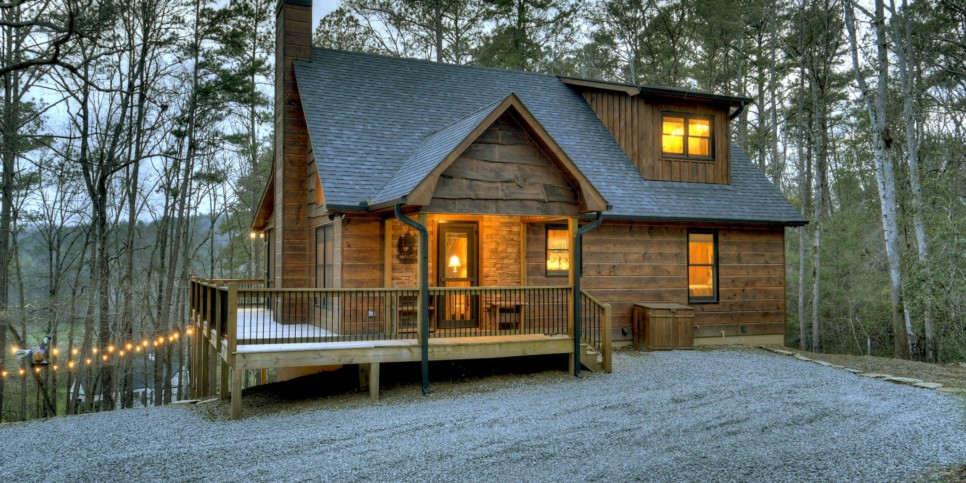 Mineral Bluff - S'mores Cabin - Exterior