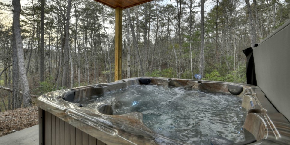 Mineral Bluff - S'mores Cabin - Exterior