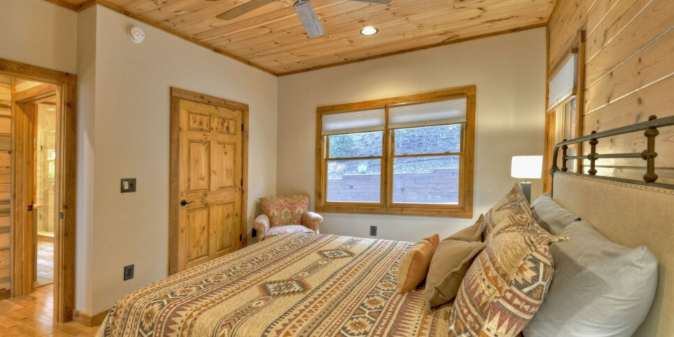 Morganton - Honey Hill - Bedroom