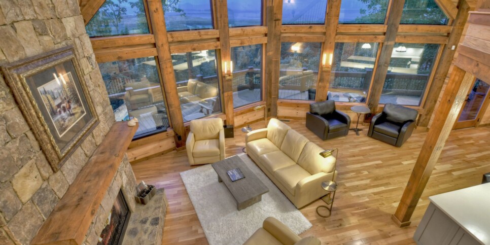 Morganton Cabin - Honey Hill - Living Room