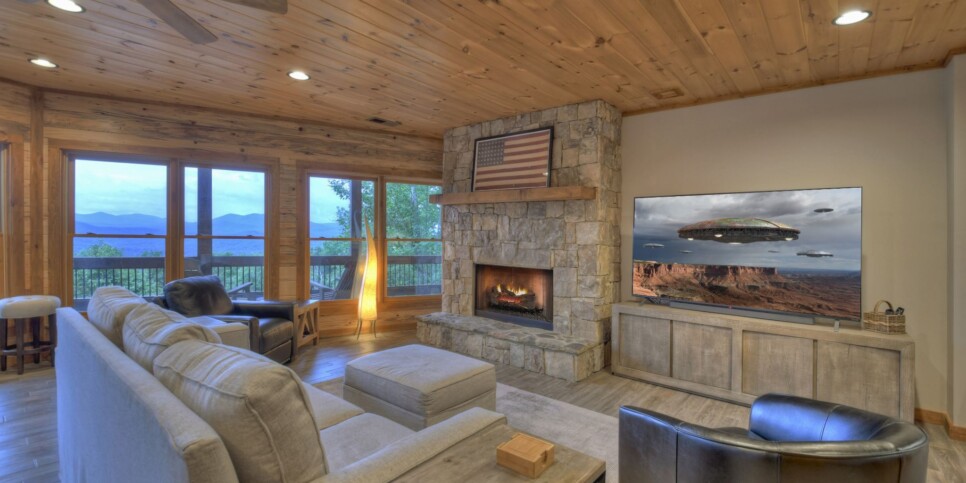 Morganton Cabin - Honey Hill - Rec Room