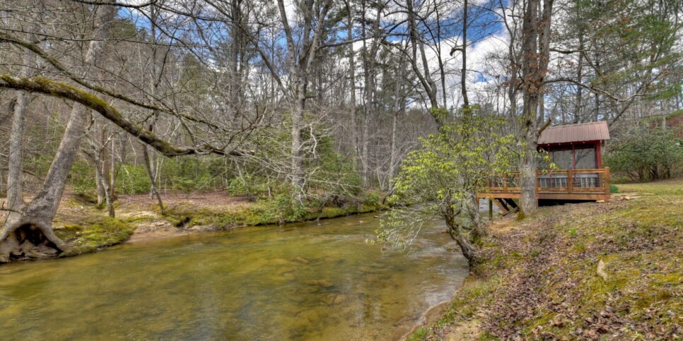 Morganton Cabin - Rental - Knotty Creek Retreat - Exterior