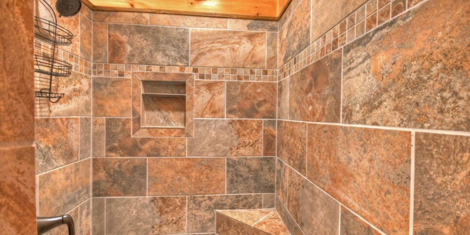 pursuit-of-happiness-georgia-bathroom-2