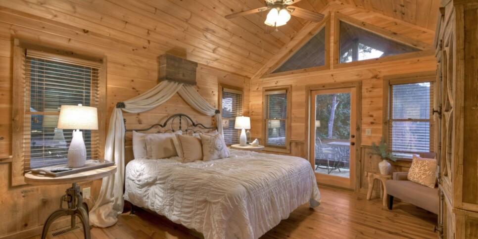 view-topia-blue-ridge-bedroom-1
