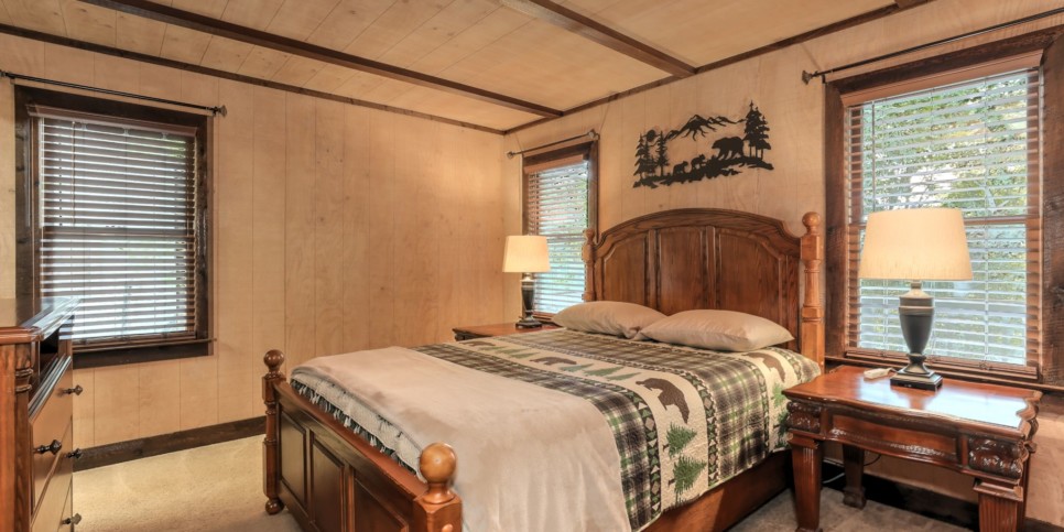 Big Canoe - Reel Bliss Cabin - Bedroom