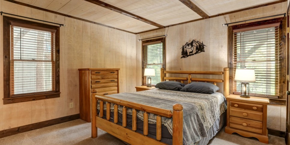Big Canoe - Reel Bliss Cabin - Bedroom