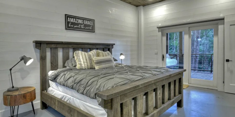 Blue Ridge - River Bend - Temp Bedroom