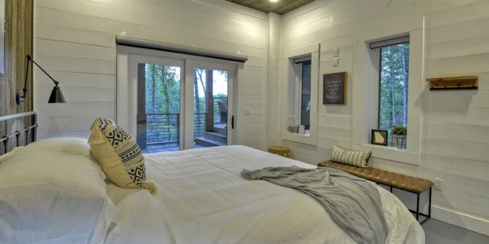Blue Ridge - River Bend - Temp Bedroom