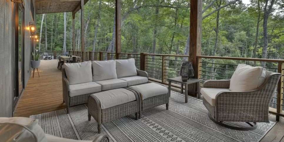 Blue Ridge - River Bend - Temp Exterior