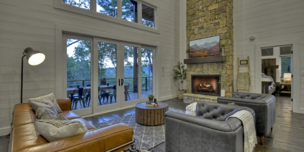georgia-river-bend-cabin-living-60