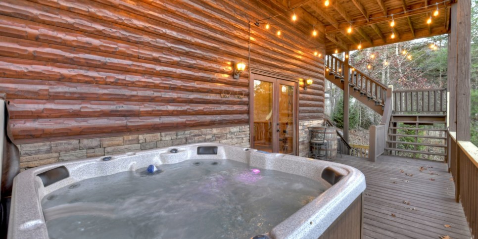 Blue Ridge - Bar 5 Cabin - Exterior