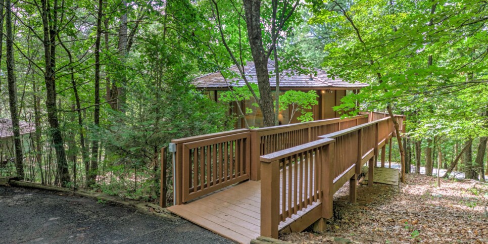 default Big Canoe Chalet 141 Exterior